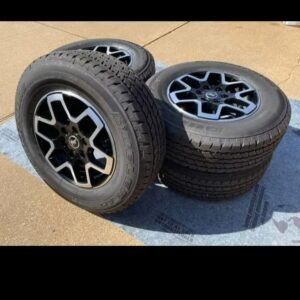 Bronco Base or Black Diamond wheels